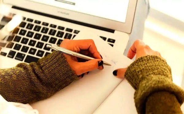 簡單介紹雅思寫作評分標準:大小作文如何拿高分? 簡單介紹雅思寫作評分標準:大小作文如何拿高分?